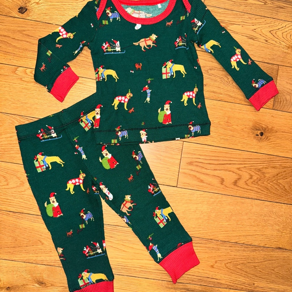 Angel Dear doggie holiday 2 pc pajamas size 6-12 months - Picture 2 of 3